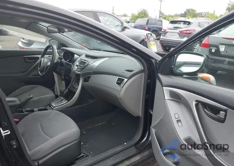 2013 Hyundai Elantra Gls z USA, uszkodzony, nr VIN KMHDH4AE4DU938945